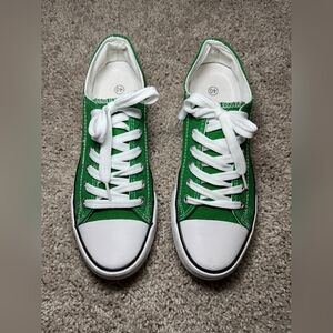 Classic Women's Canvas Sneakers